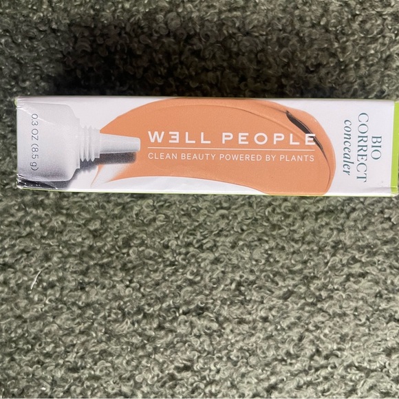W3ll People Bio Correct Concealer - Orange - Picture 1 of 3